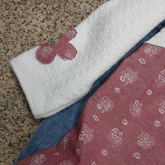 3733 Size Large Bali Studio Upcycled Shacket, in White and Red Print. - Picture 6 of 8